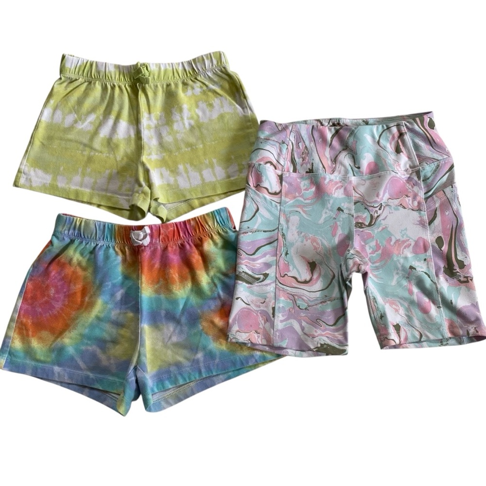 Bundle of 3 Girl Tie Dye Shorts Size Medium (7/8) The Children’s Place & Avia
